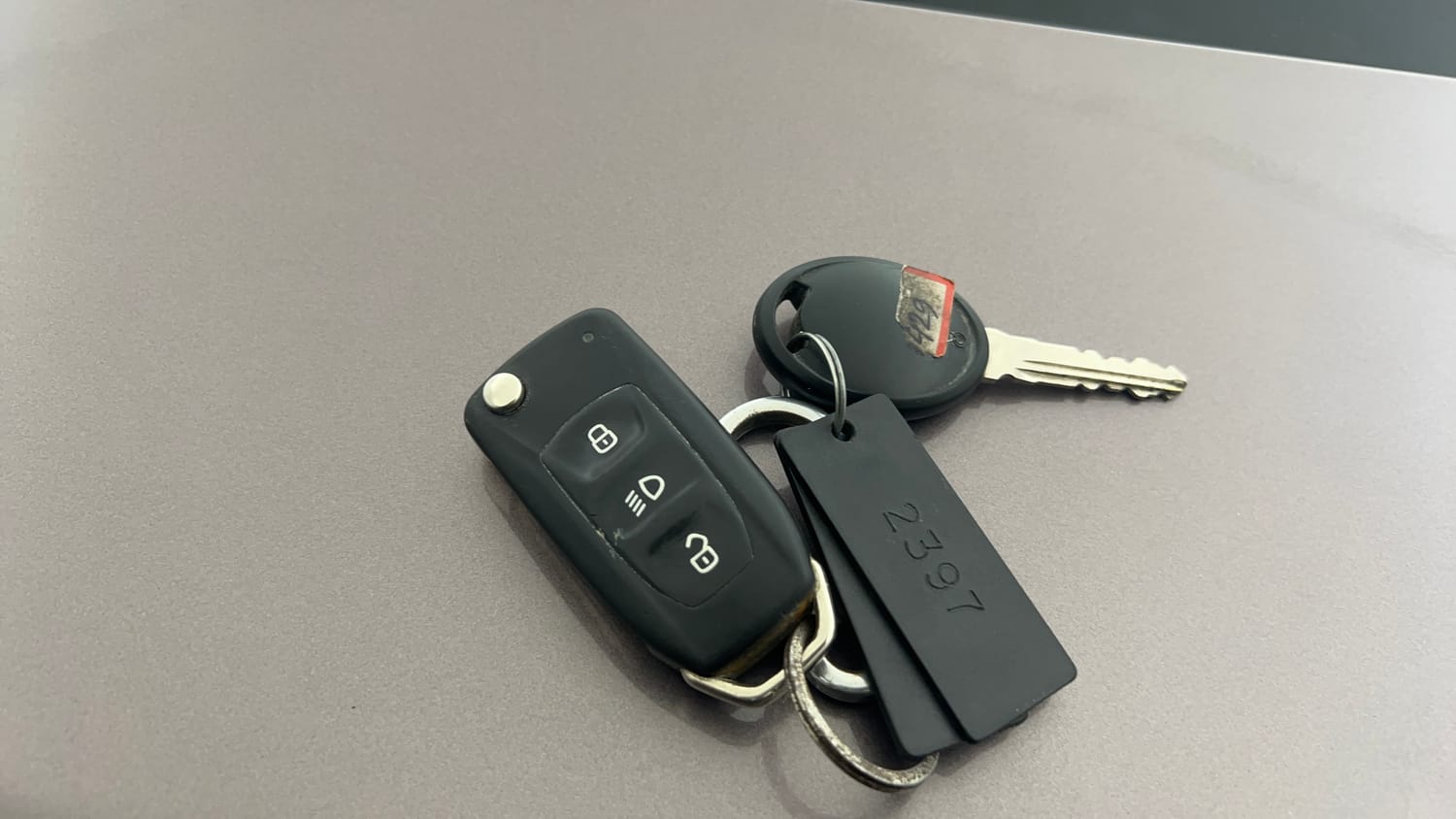Used 2018 Tata Tigor Revotron XZA Petrol Automatic extra CAR KEY VIEW