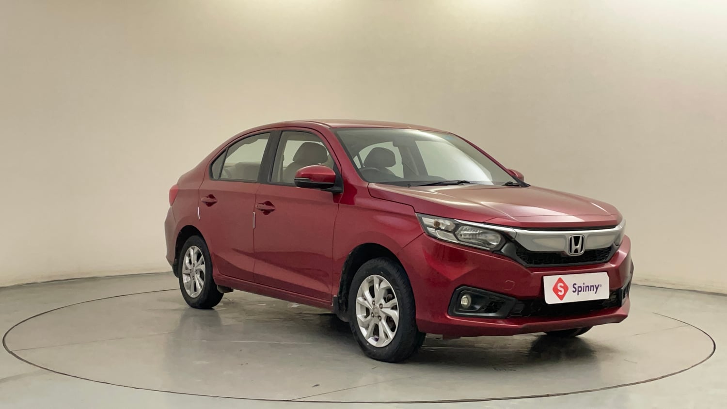 Used 2021 Honda Amaze 1.2 VX CVT Petrol Petrol Automatic exterior RIGHT FRONT CORNER VIEW