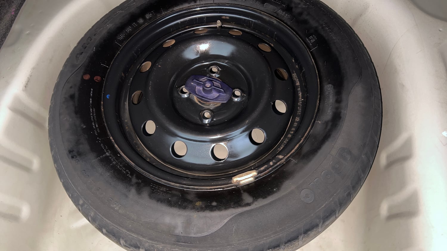 Used 2022 Maruti Suzuki Dzire VXi Petrol Manual tyres SPARE TYRE VIEW
