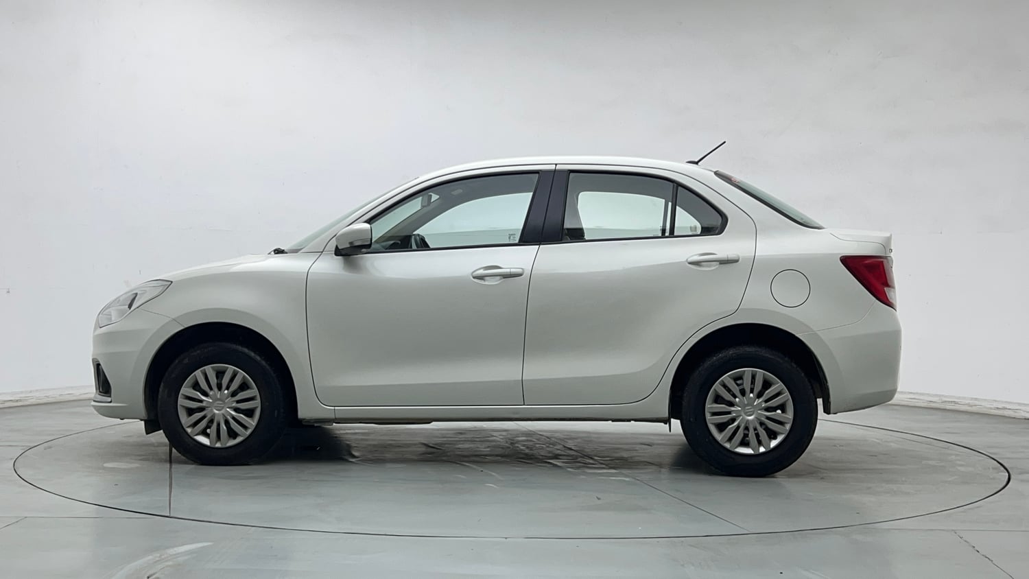 Used 2022 Maruti Suzuki Dzire VXi Petrol Manual exterior LEFT SIDE VIEW