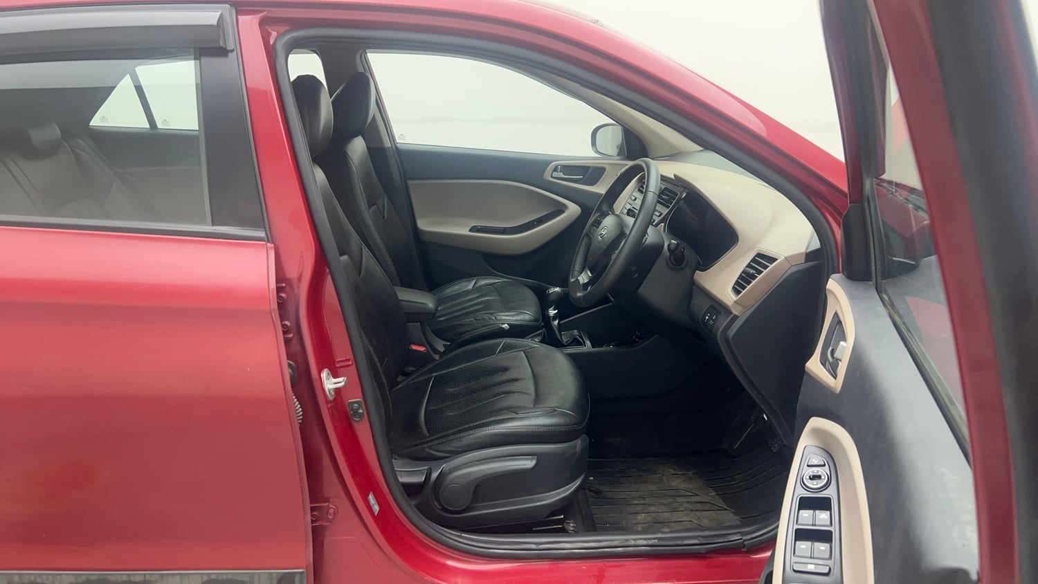 Used 2016 Hyundai Elite i20 Asta 1.2 Petrol Manual interior RIGHT SIDE FRONT DOOR CABIN VIEW