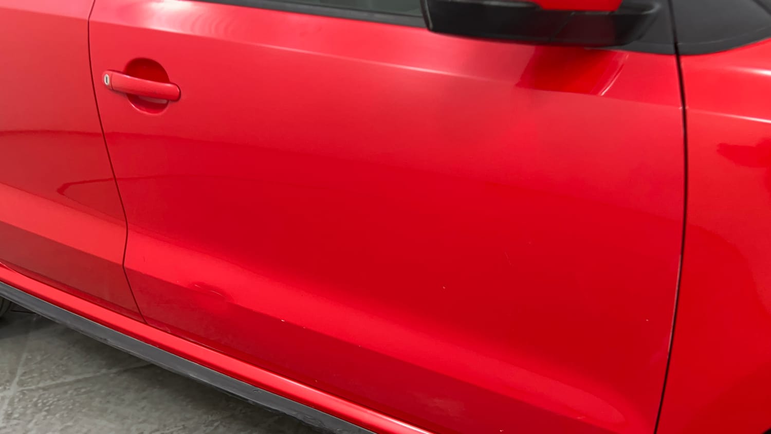 Used 2022 Volkswagen Polo Highline Plus 1.0L TSI Petrol Manual dents MINOR SCRATCH