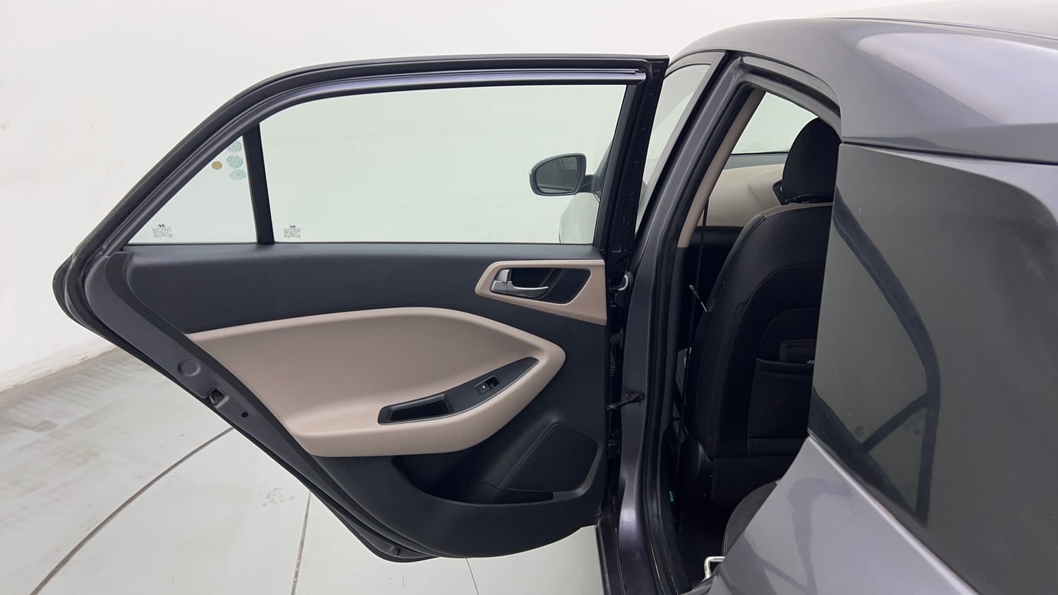 Used 2019 Hyundai Elite i20 Sportz Plus 1.2 CVT Petrol Automatic interior LEFT REAR DOOR OPEN VIEW