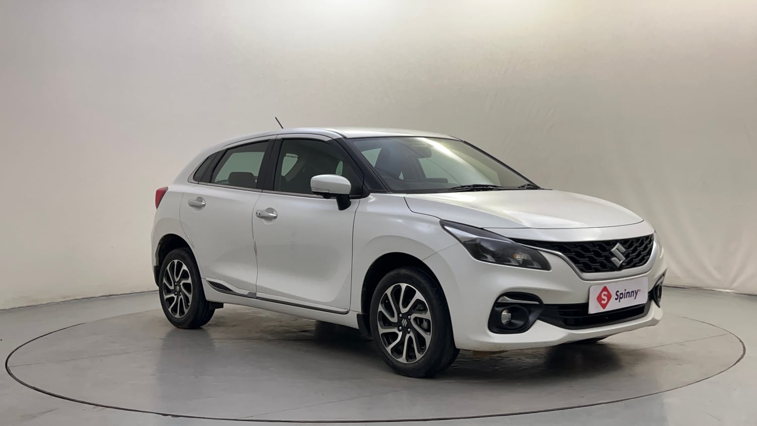 Used 2024 Maruti Suzuki Baleno Alpha AGS Petrol Automatic exterior RIGHT FRONT CORNER VIEW