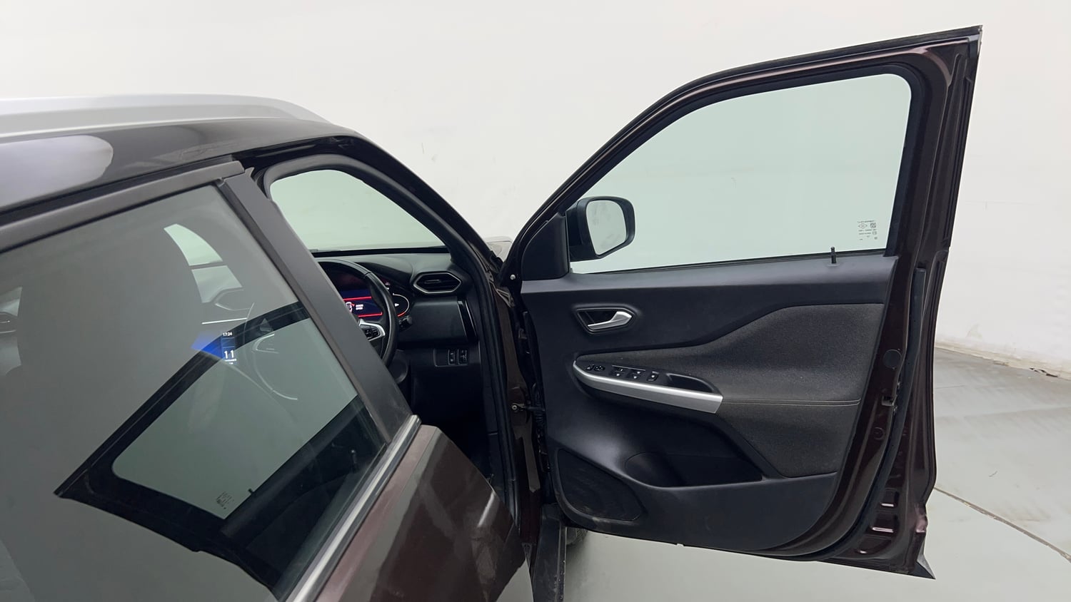 Used 2021 Nissan Magnite XV Premium Petrol Manual interior RIGHT FRONT DOOR OPEN VIEW