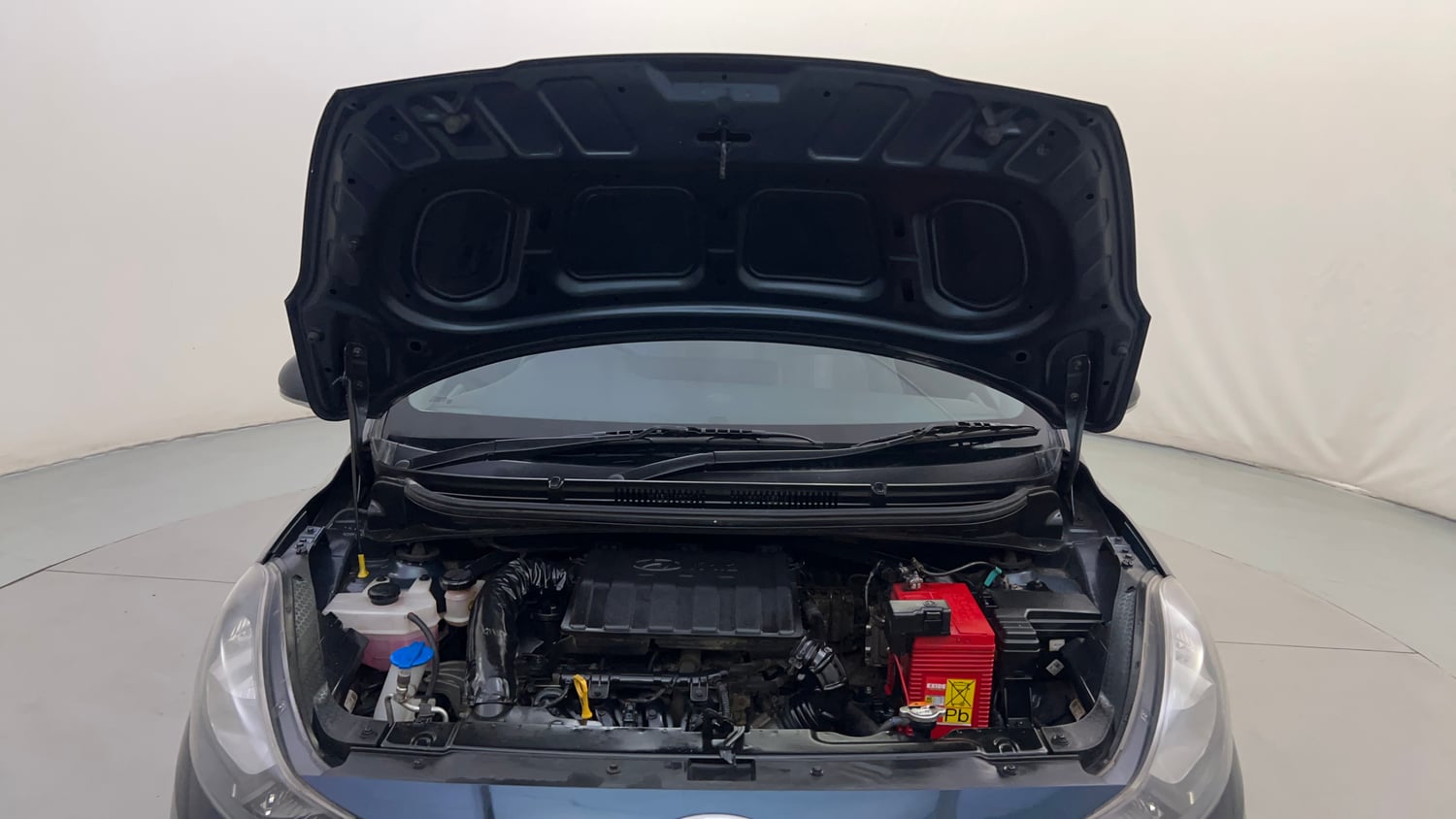 Used 2021 Hyundai Grand i10 Nios Sportz 1.2 Kappa VTVT Petrol Manual engine ENGINE & BONNET OPEN FRONT VIEW