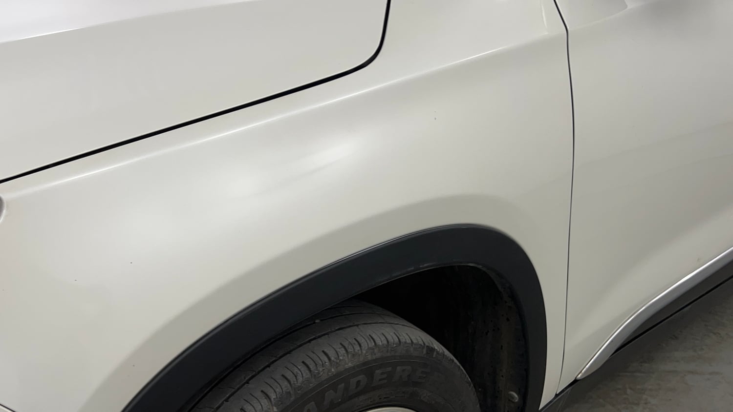 Used 2022 Maruti Suzuki Vitara Brezza VXi AT SHVS Petrol Automatic dents MINOR SCRATCH