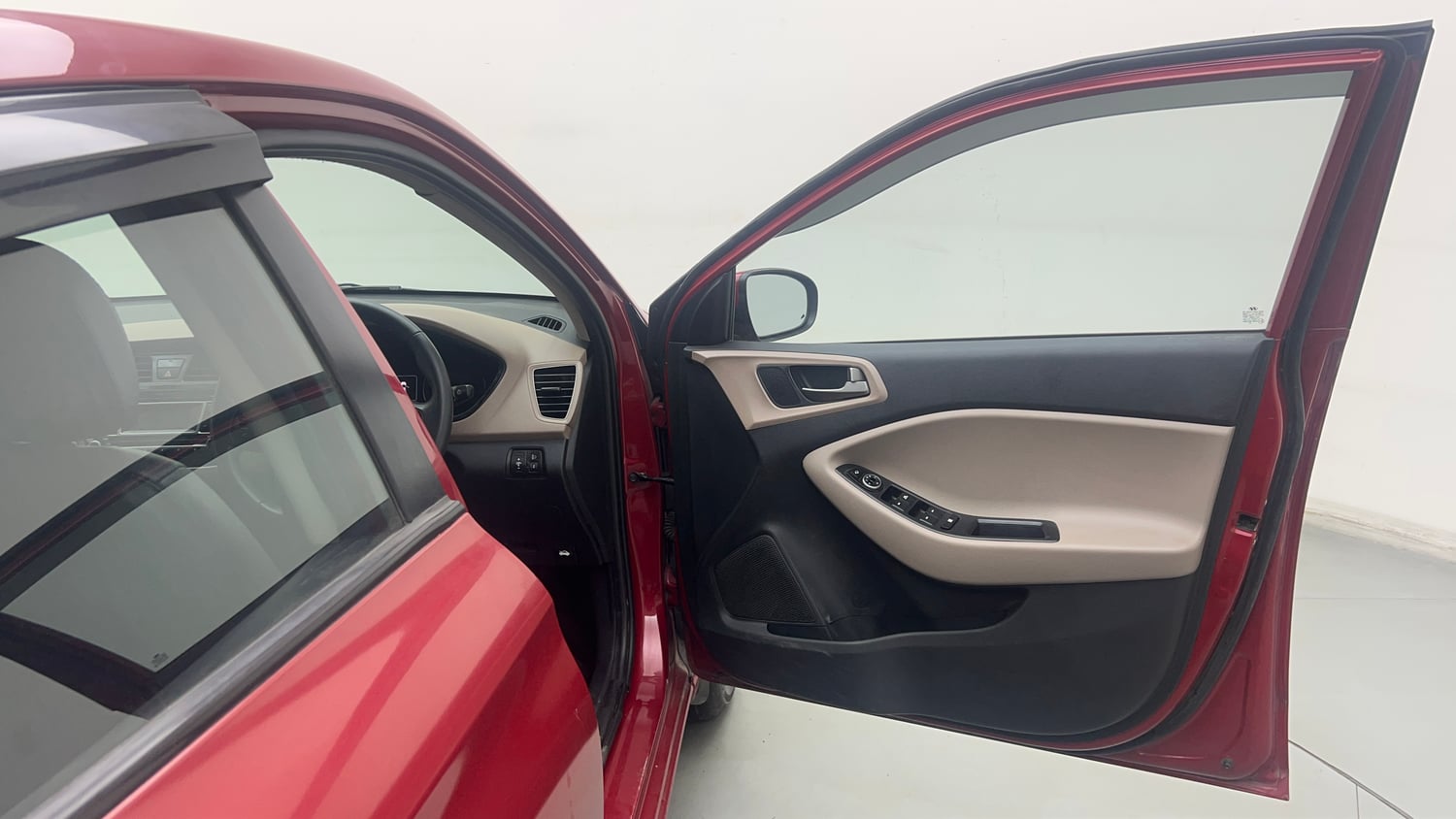 Used 2016 Hyundai Elite i20 Asta 1.2 Petrol Manual interior RIGHT FRONT DOOR OPEN VIEW