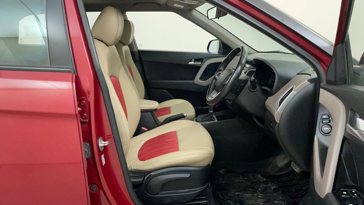 Used 2018 Hyundai Creta SX 1.6 AT Petrol Petrol Automatic interior RIGHT SIDE FRONT DOOR CABIN VIEW