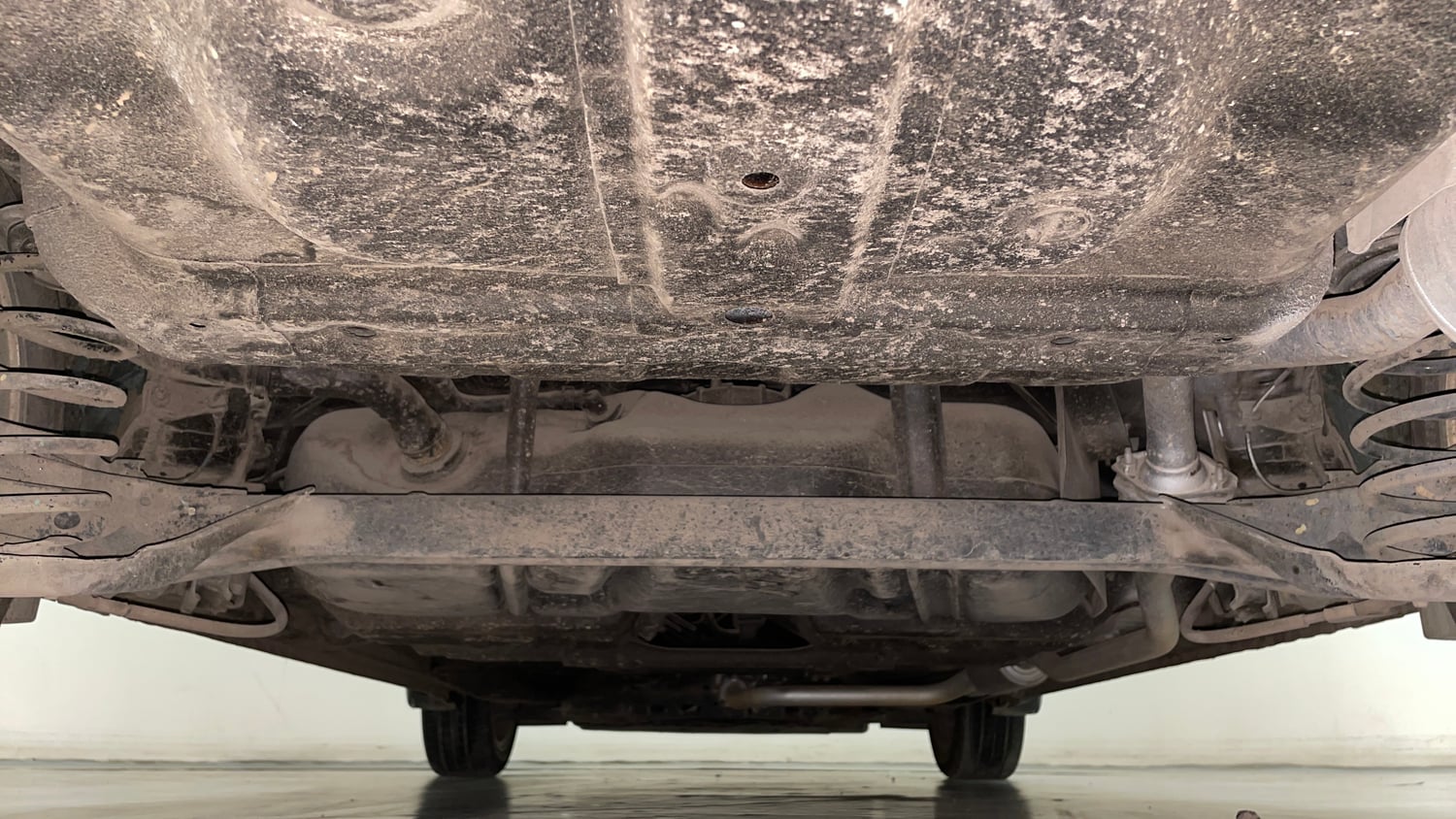 Used 2020 Honda City VX CVT Petrol Petrol Automatic extra REAR UNDERBODY VIEW (TAKEN FROM REAR)