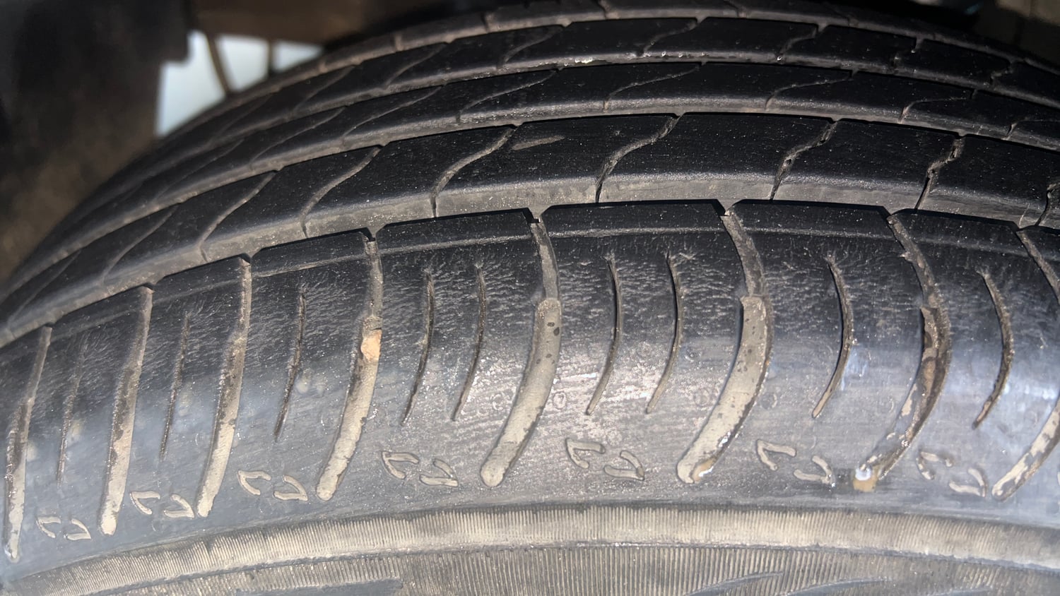 Used 2017 Honda WR-V VX MT Petrol Petrol Manual tyres LEFT FRONT TYRE TREAD VIEW