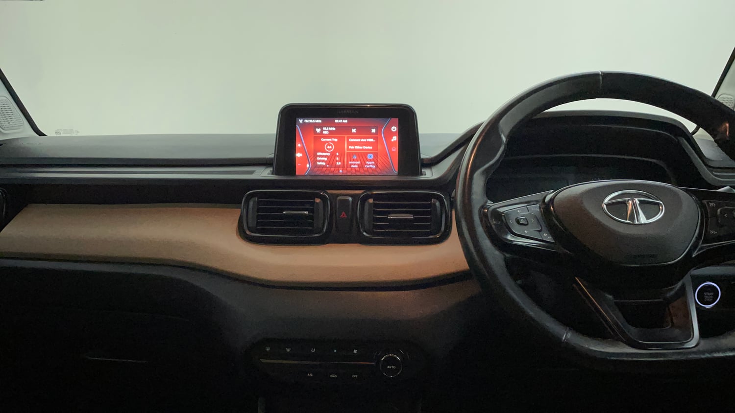 Used 2022 Tata Punch Kaziranga Creative AMT Petrol Automatic interior MUSIC SYSTEM & AC CONTROL VIEW