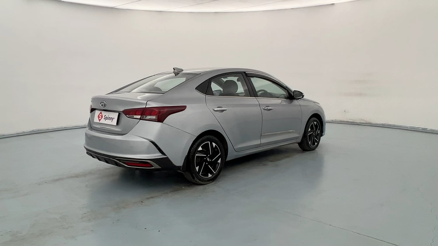 Used 2021 Hyundai Verna SX (O)1.5 MPi Petrol+ CNG (Outside Fitted) Cng Manual exterior RIGHT REAR CORNER VIEW