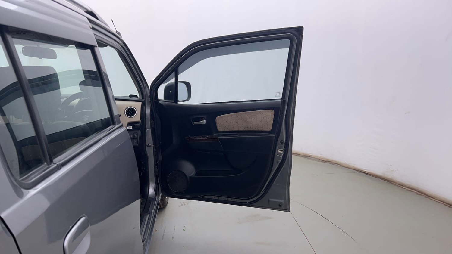 Used 2018 Maruti Suzuki Wagon R 1.0 VXI AMT Petrol Automatic interior RIGHT FRONT DOOR OPEN VIEW