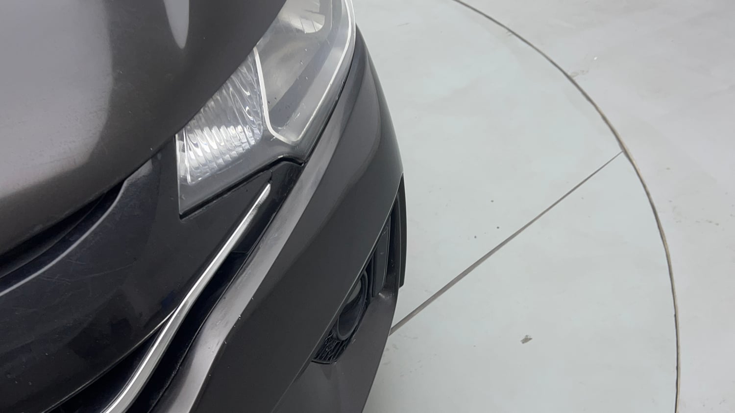 Used 2015 Honda Jazz V AT Petrol Petrol Automatic dents MINOR SCRATCH