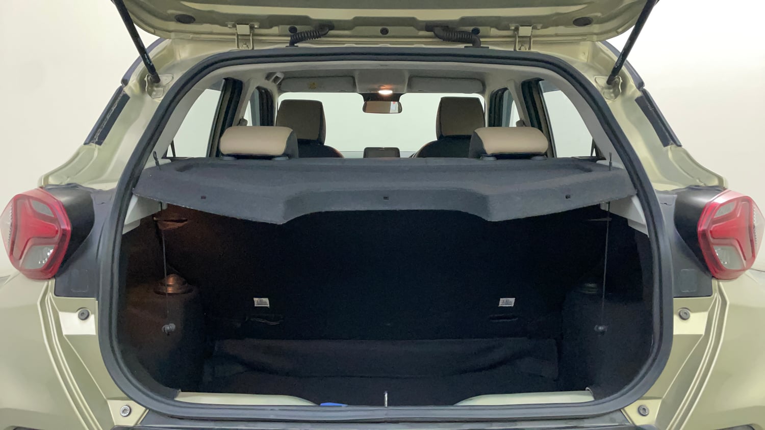 Used 2022 Tata Punch Kaziranga Creative AMT Petrol Automatic interior DICKY INSIDE VIEW