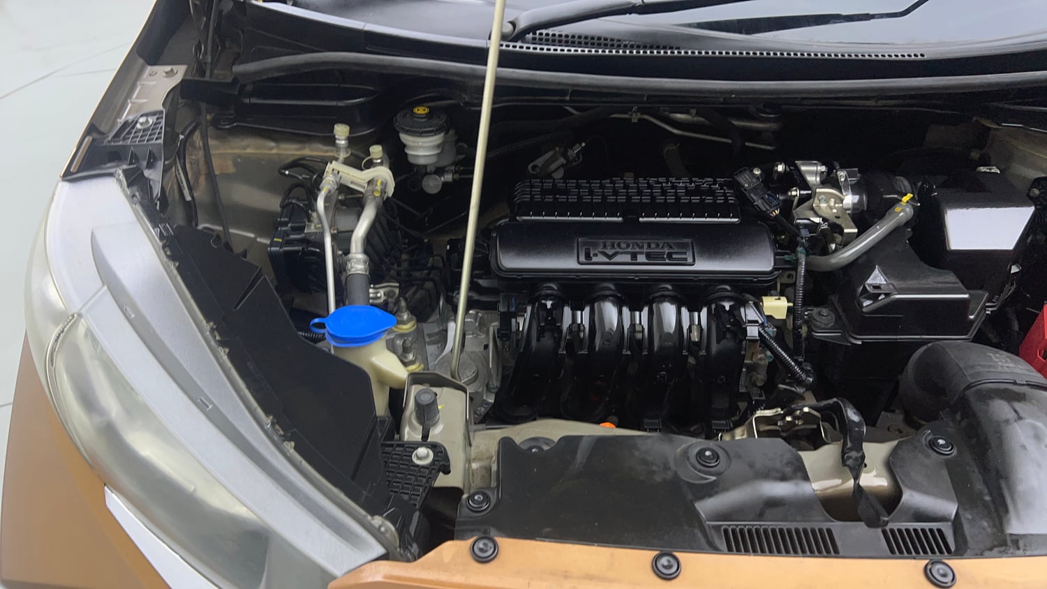 Used 2017 Honda WR-V VX MT Petrol Petrol Manual engine ENGINE RIGHT SIDE VIEW