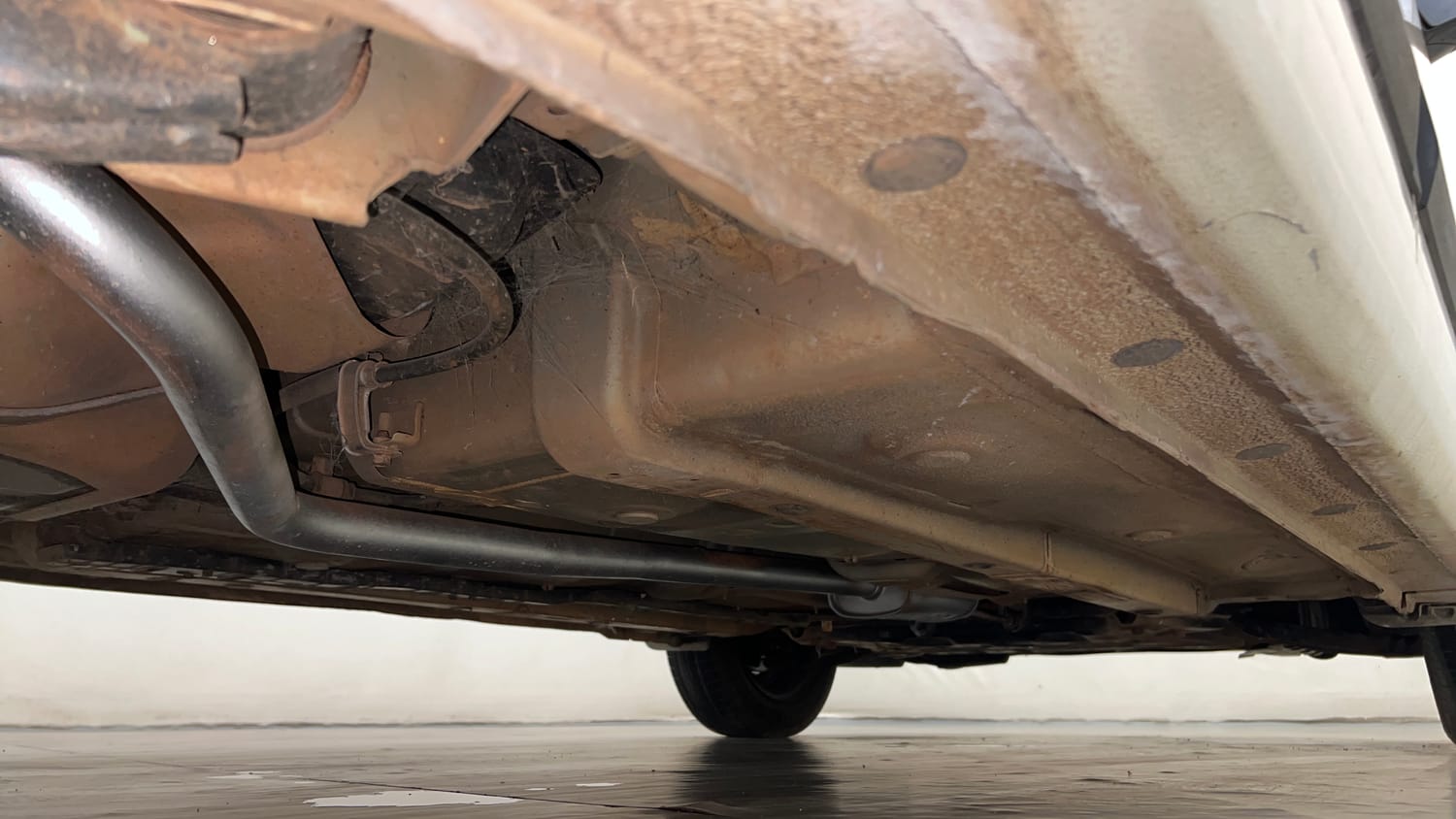 Used 2016 Hyundai Grand i10 Sportz 1.2 Kappa VTVT Petrol Manual extra REAR RIGHT UNDERBODY VIEW