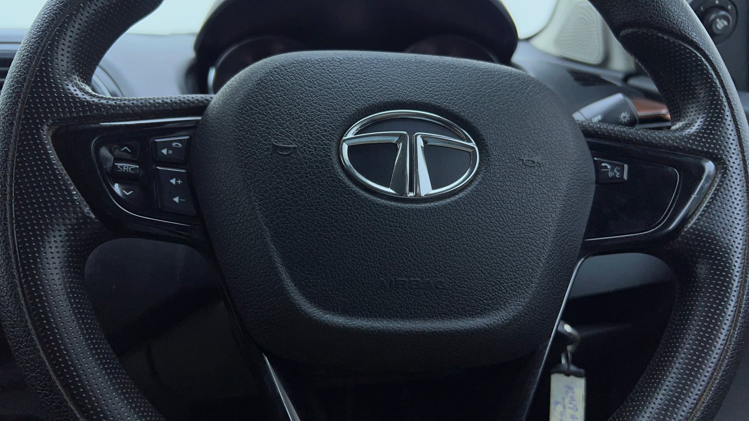 Used 2018 Tata Tigor Revotron XZA Petrol Automatic top_features Airbags