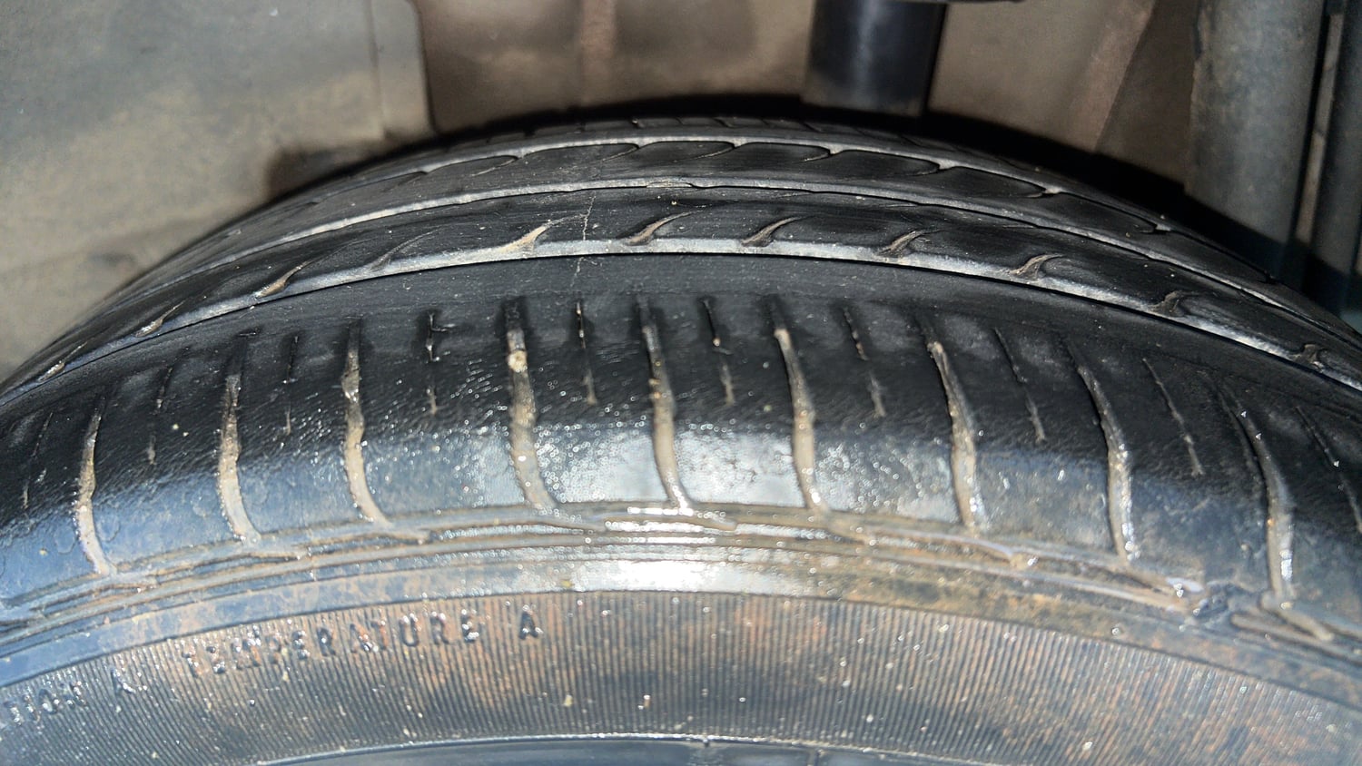Used 2018 Tata Tigor Revotron XZA Petrol Automatic tyres LEFT REAR TYRE TREAD VIEW