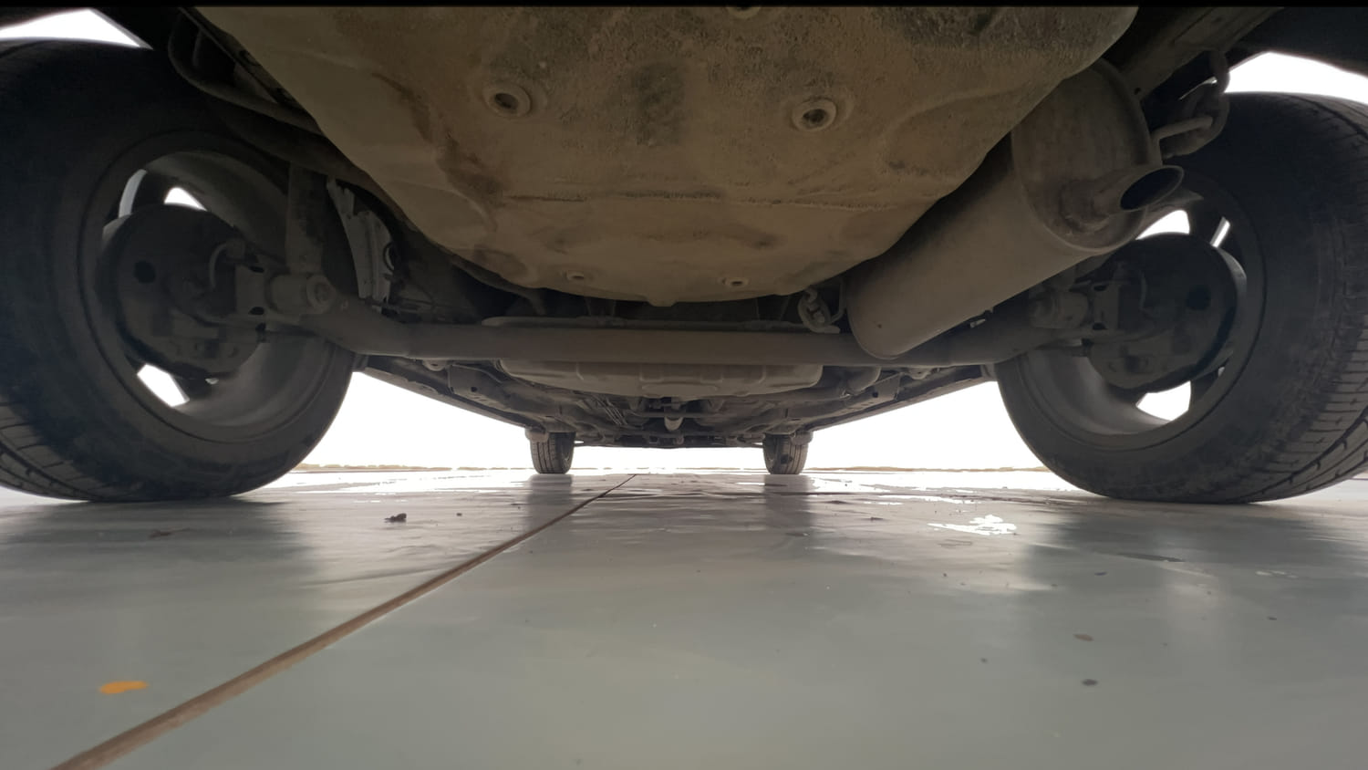 Used 2018 Tata Tigor Revotron XZA Petrol Automatic extra REAR UNDERBODY VIEW (TAKEN FROM REAR)