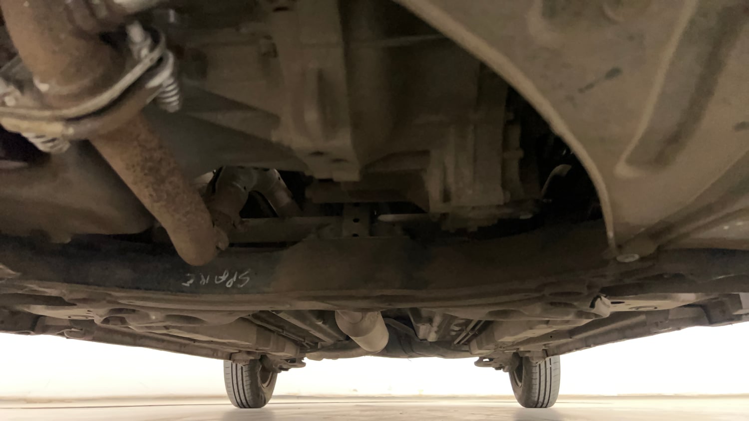 Used 2012 Maruti Suzuki Swift VXi Petrol Manual extra FRONT LEFT UNDERBODY VIEW