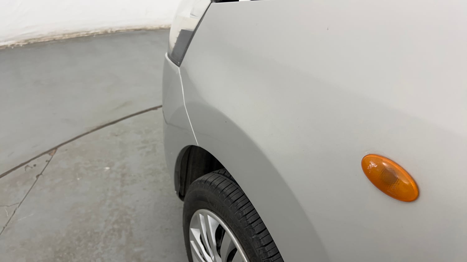Used 2012 Maruti Suzuki Wagon R 1.0 VXi Petrol Manual dents MINOR DENT