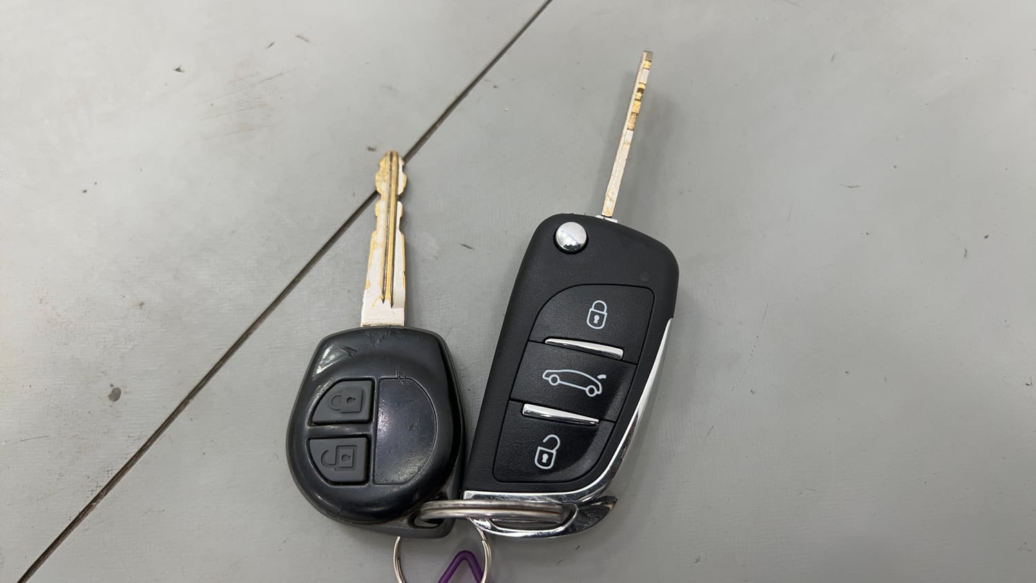 Used 2012 Maruti Suzuki Wagon R 1.0 VXi Petrol Manual extra CAR KEY VIEW