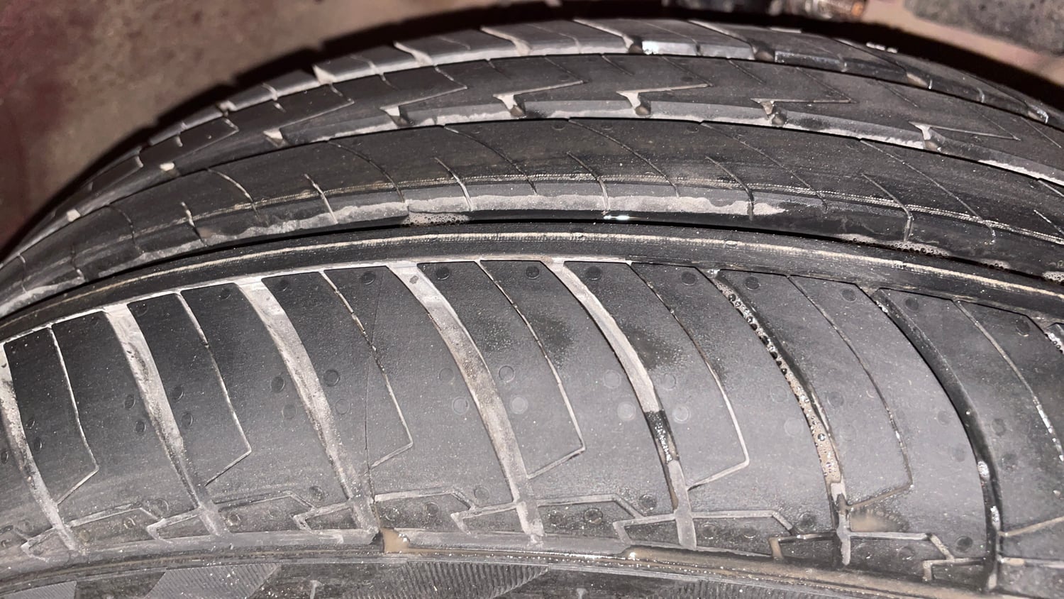 Used 2021 Honda Amaze 1.2 VX CVT Petrol Petrol Automatic tyres RIGHT FRONT TYRE TREAD VIEW