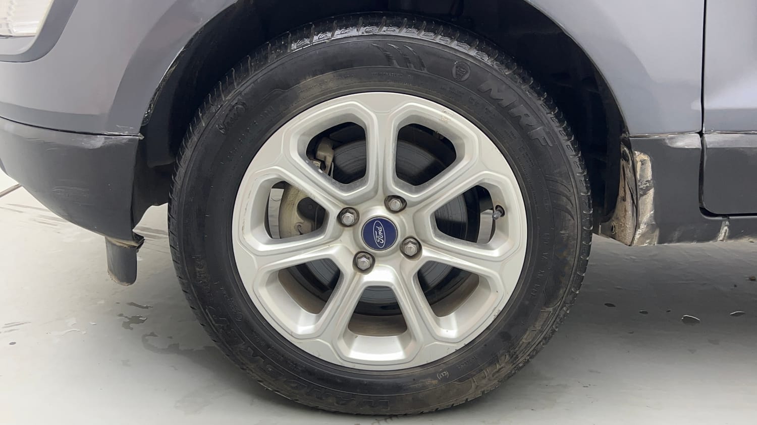 Used 2018 Ford EcoSport Titanium + 1.5L Ti-VCT AT Petrol Automatic tyres LEFT FRONT TYRE RIM VIEW