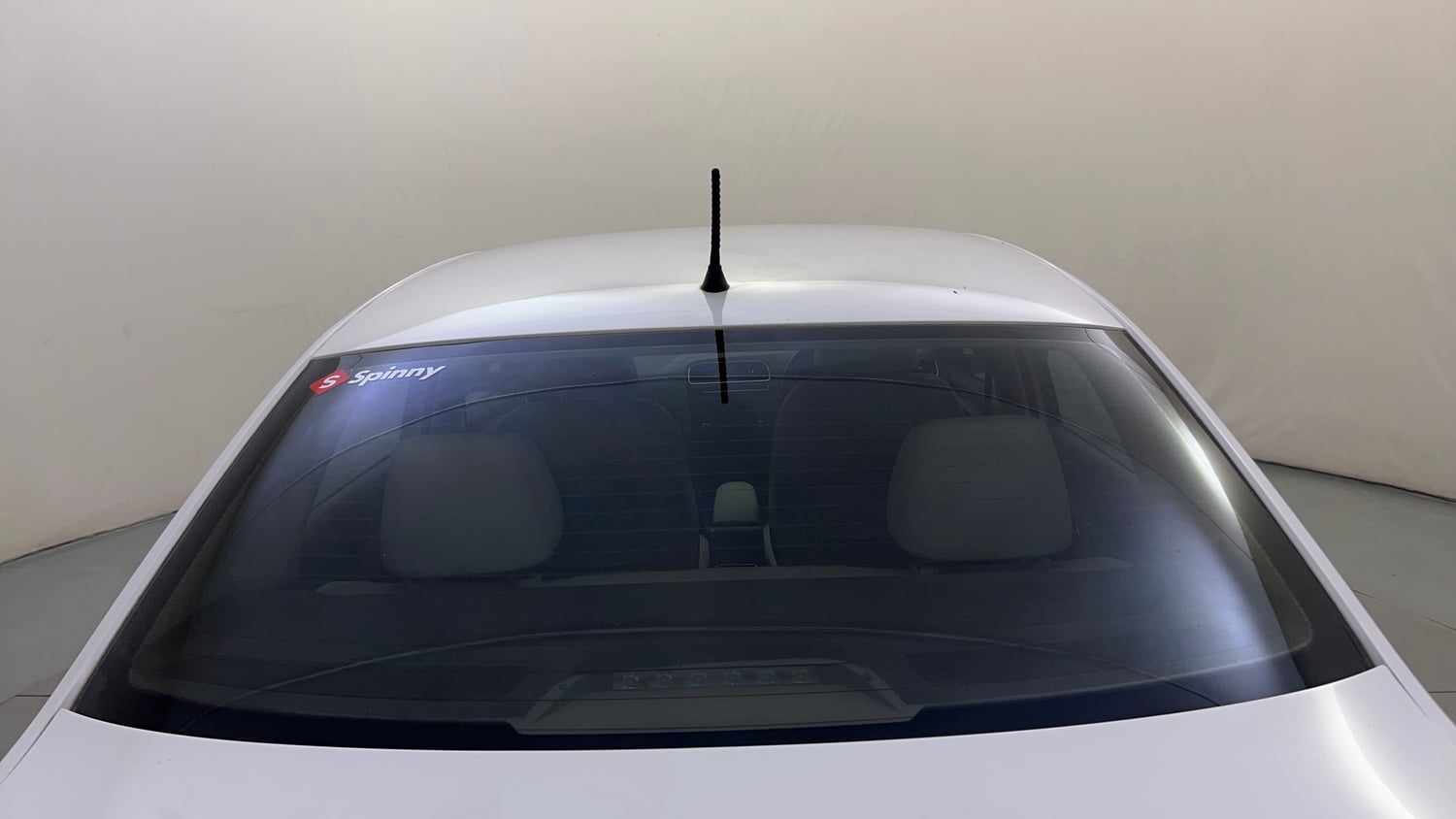 Used 2015 Skoda Rapid 1.6 MPI Elegance Plus Petrol Manual exterior BACK WINDSHIELD VIEW