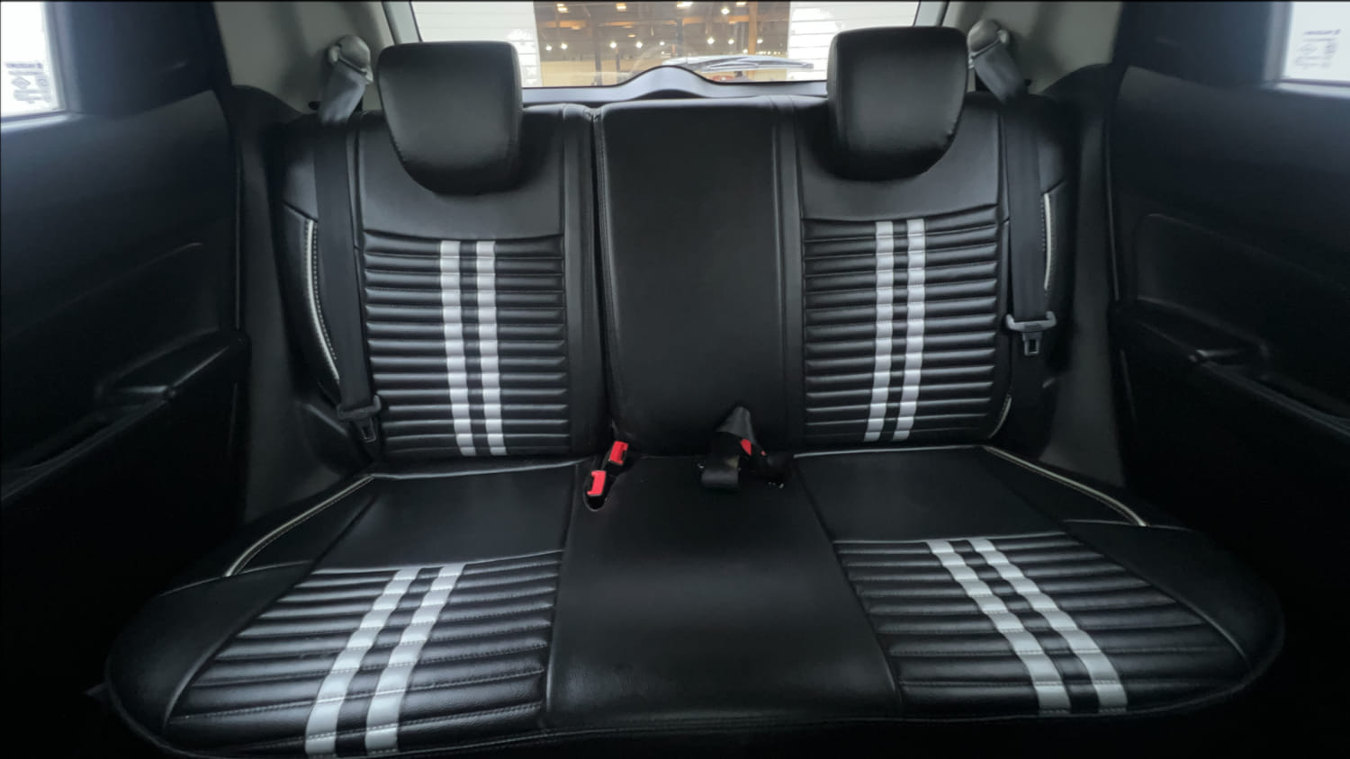 Used 2024 Maruti Suzuki Swift ZXi Petrol Manual interior REAR SEAT CONDITION VIEW