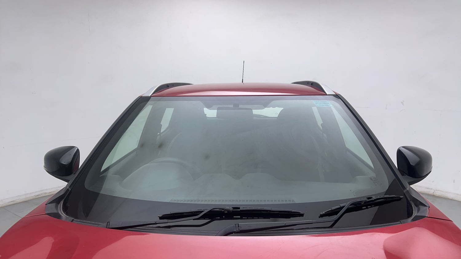 Used 2023 Nissan Magnite XL Petrol Manual exterior FRONT WINDSHIELD VIEW