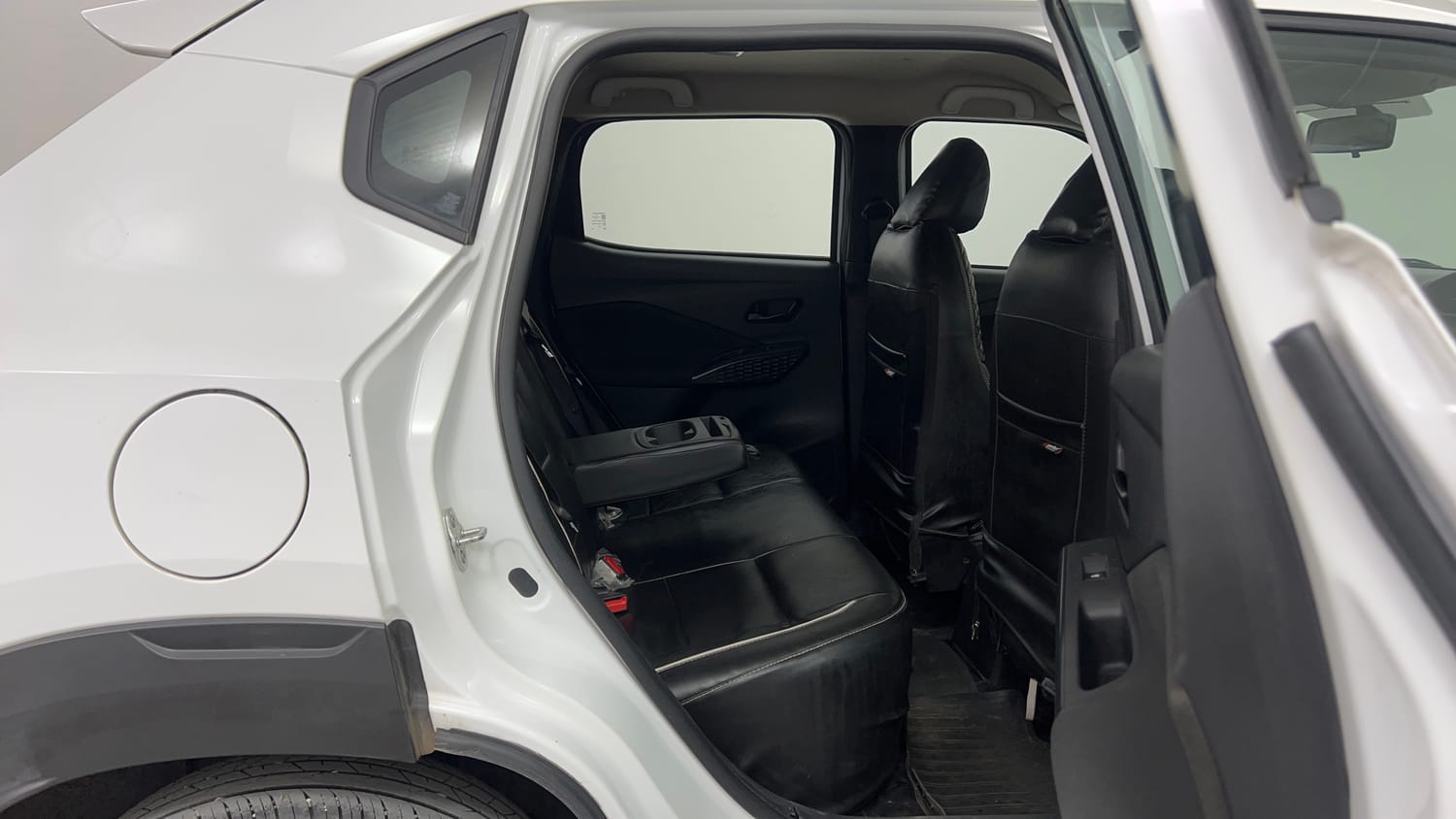 Used 2025 Nissan Magnite Visia B4D 1.0 Petrol MT Petrol Manual interior RIGHT SIDE REAR DOOR CABIN VIEW