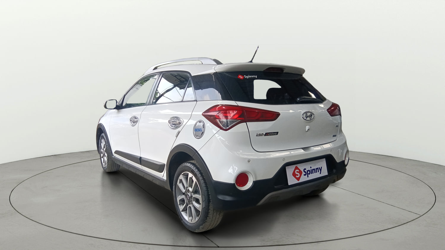 Used 2015 Hyundai i20 Active 1.4 SX Diesel Manual exterior LEFT REAR CORNER VIEW