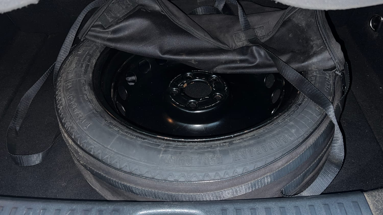 Used 2016 Mercedes-Benz A-Class A 180 Petrol Automatic tyres SPARE TYRE VIEW