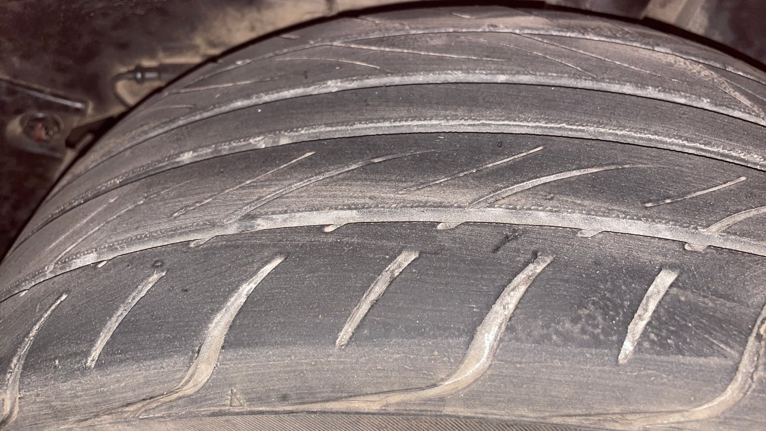 Used 2021 Tata Altroz XZ Petrol Petrol Manual tyres LEFT REAR TYRE TREAD VIEW