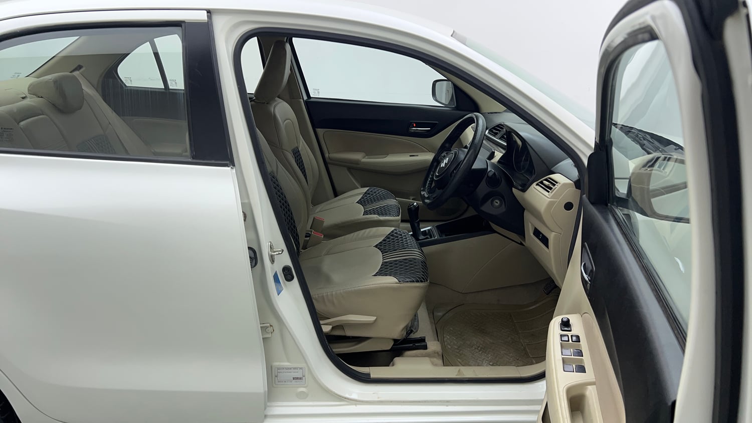 Used 2022 Maruti Suzuki Dzire VXi Petrol Manual interior RIGHT SIDE FRONT DOOR CABIN VIEW