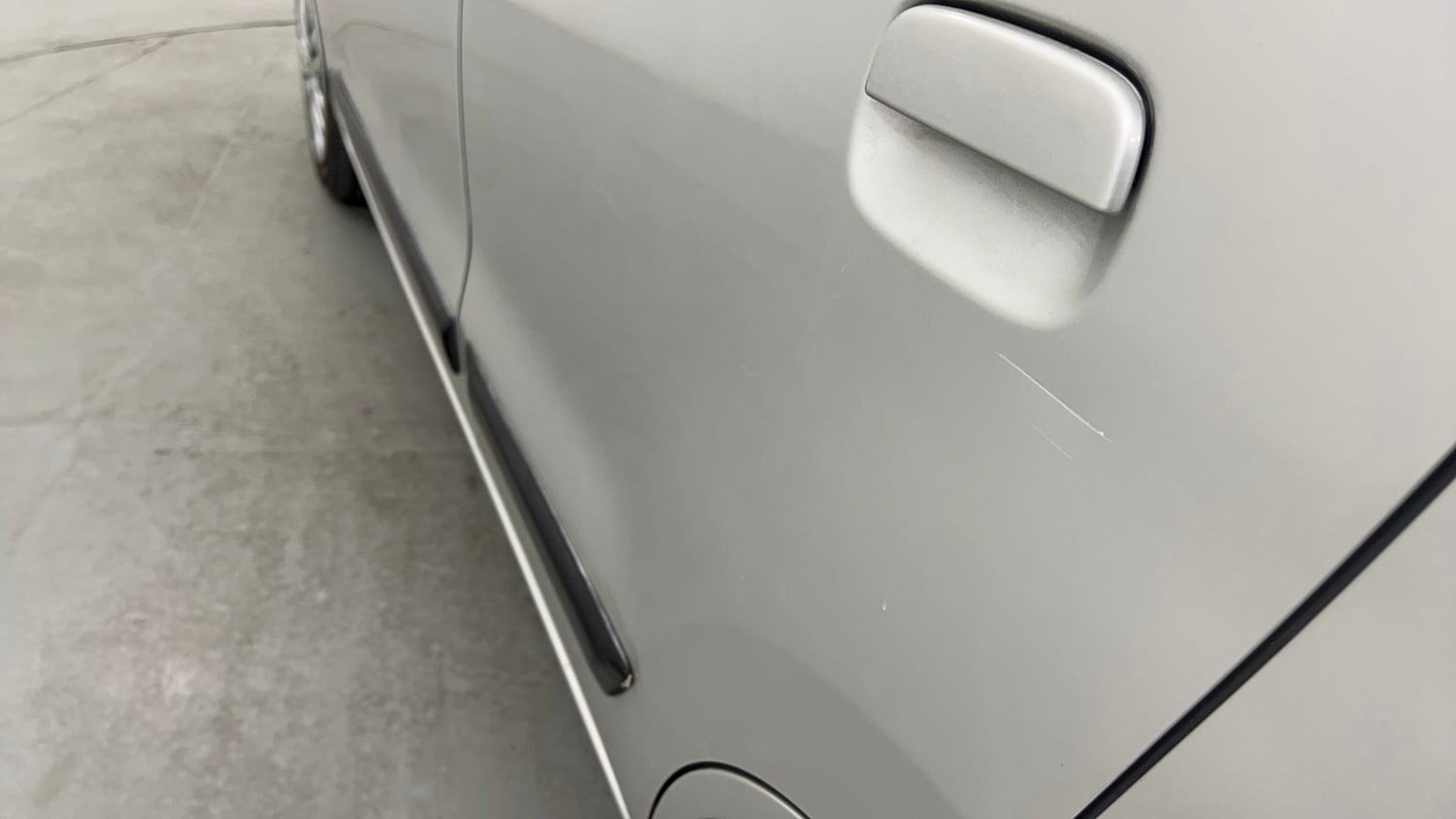 Used 2012 Maruti Suzuki Wagon R 1.0 VXi Petrol Manual dents MINOR SCRATCH