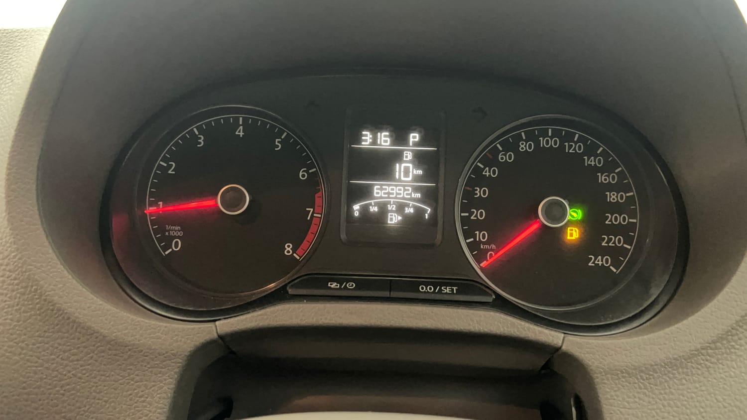 Used 2017 Volkswagen Vento Highline Plus 1.2 (P) AT 16 Alloy Petrol Automatic interior CLUSTERMETER VIEW