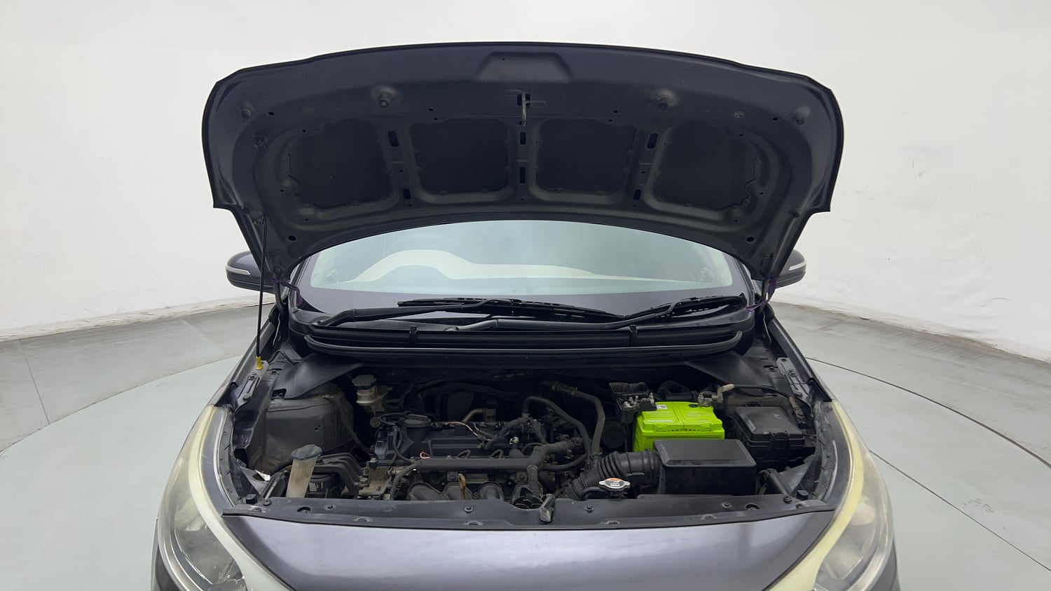 Used 2019 Hyundai Elite i20 Sportz Plus 1.2 CVT Petrol Automatic engine ENGINE & BONNET OPEN FRONT VIEW