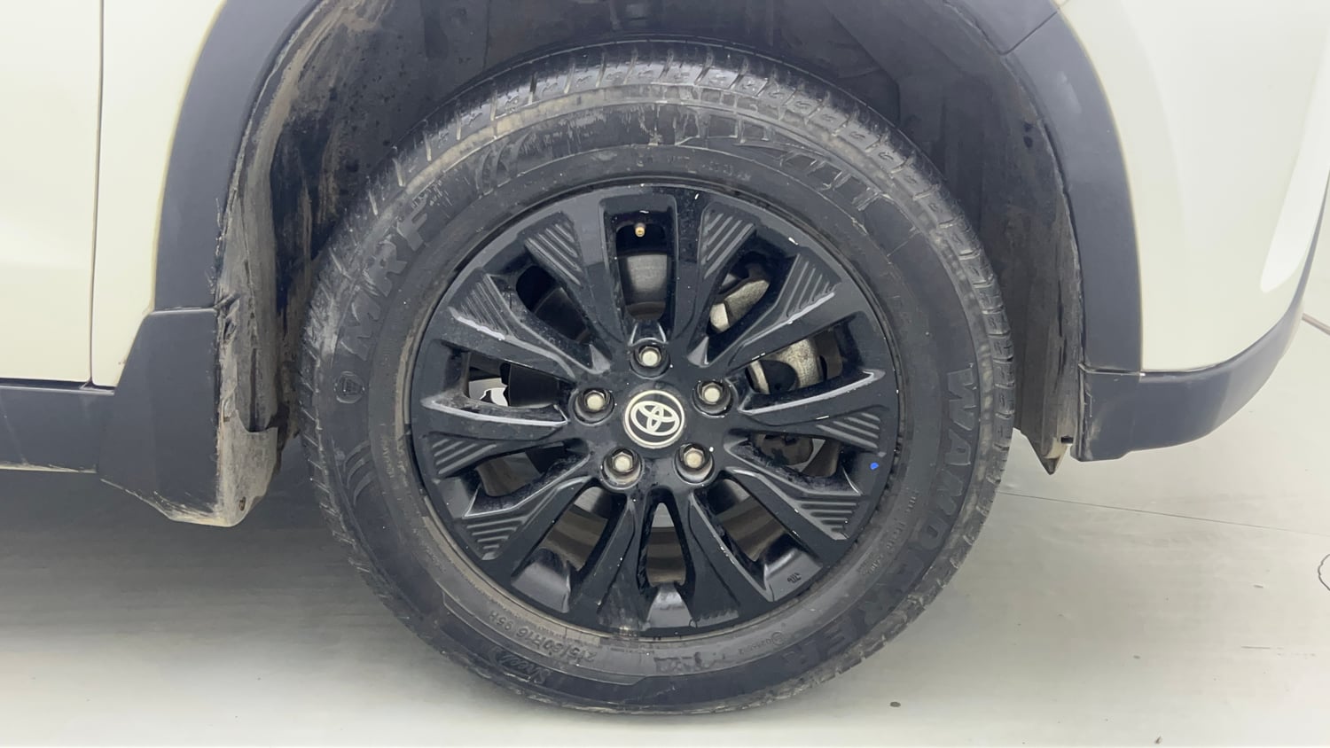 Used 2021 Toyota Urban Cruiser High Grade MT Petrol Manual tyres RIGHT FRONT TYRE RIM VIEW