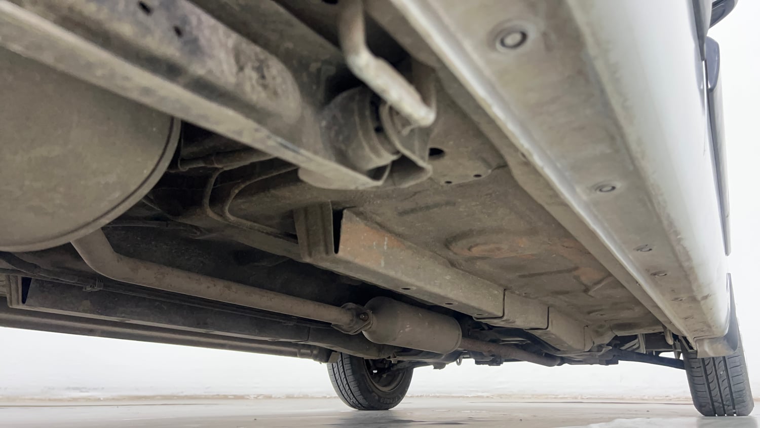 Used 2012 Maruti Suzuki Wagon R 1.0 VXi Petrol Manual extra REAR RIGHT UNDERBODY VIEW