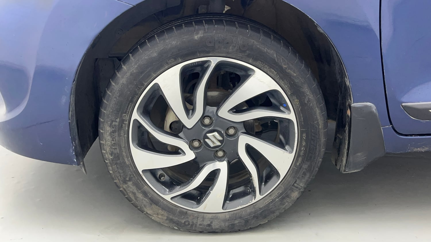 Used 2019 Maruti Suzuki Baleno Zeta Petrol Manual tyres LEFT FRONT TYRE RIM VIEW