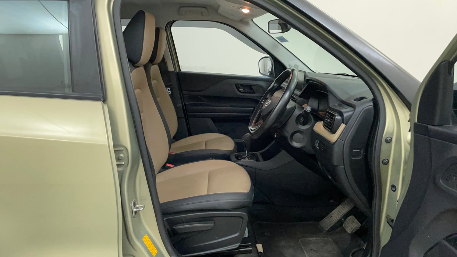 Used 2022 Tata Punch Kaziranga Creative AMT Petrol Automatic interior RIGHT SIDE FRONT DOOR CABIN VIEW
