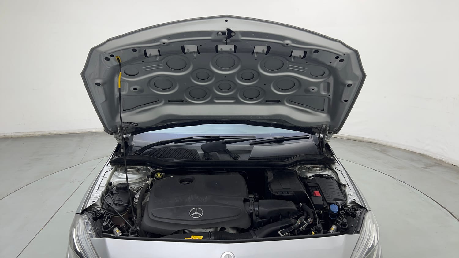 Used 2016 Mercedes-Benz A-Class A 180 Petrol Automatic engine ENGINE & BONNET OPEN FRONT VIEW
