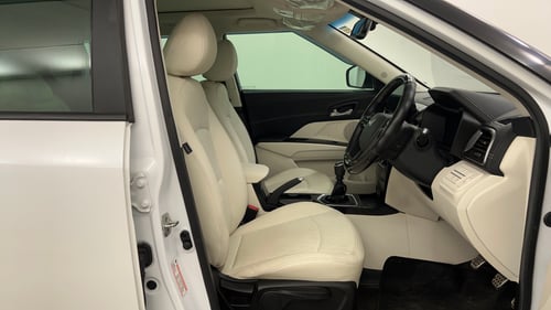 Used 2024 Mahindra XUV 3XO AX7 1.2 Petrol Petrol Manual interior RIGHT SIDE FRONT DOOR CABIN VIEW