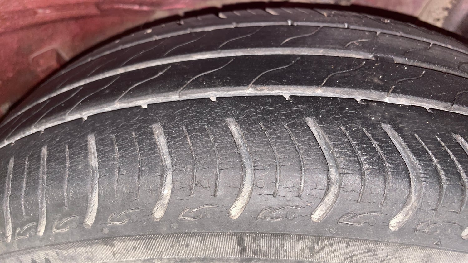 Used 2021 Honda Amaze 1.2 VX CVT Petrol Petrol Automatic tyres LEFT REAR TYRE TREAD VIEW