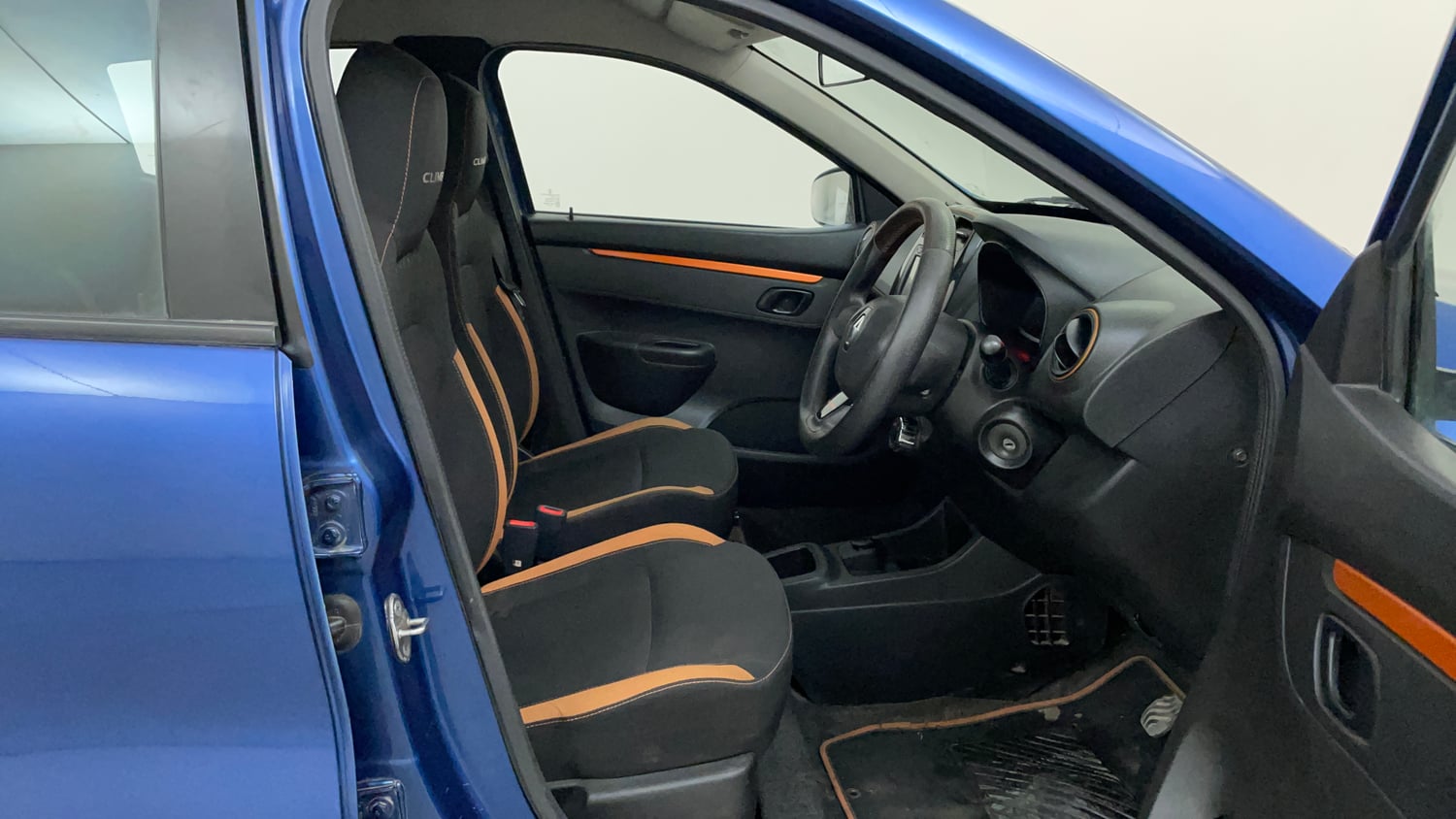 Used 2017 Renault Kwid CLIMBER 1.0 AMT Petrol Automatic interior RIGHT SIDE FRONT DOOR CABIN VIEW