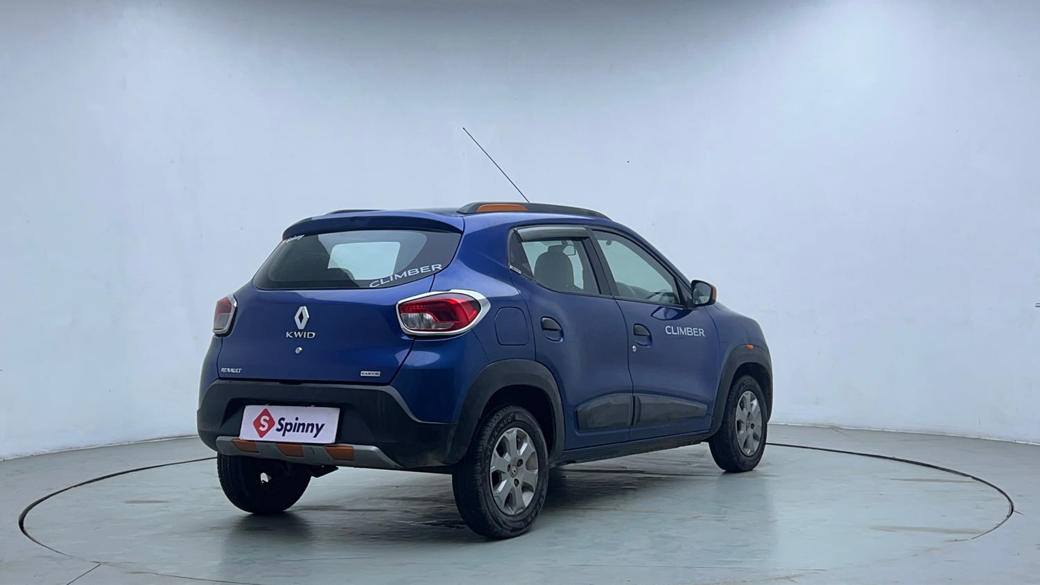 Used 2018 Renault Kwid CLIMBER 1.0 AMT Petrol Automatic exterior RIGHT REAR CORNER VIEW